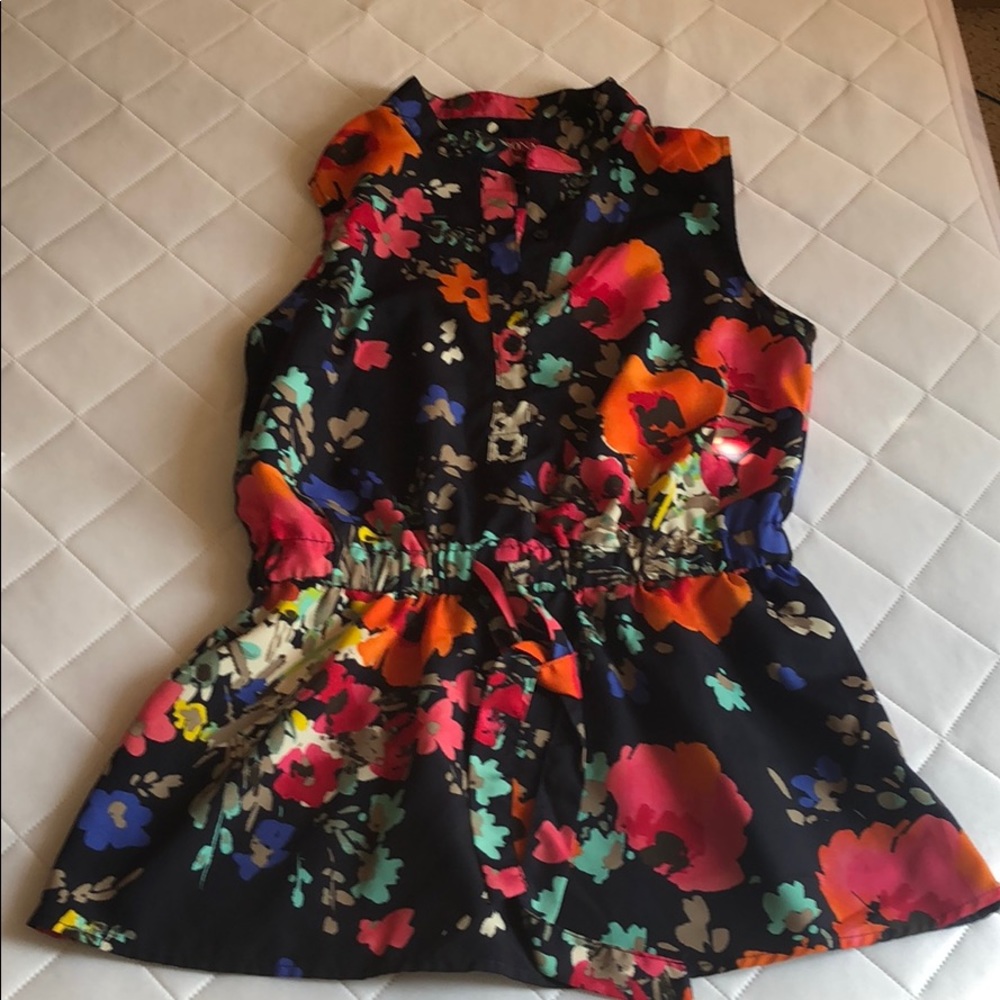 Floral top
